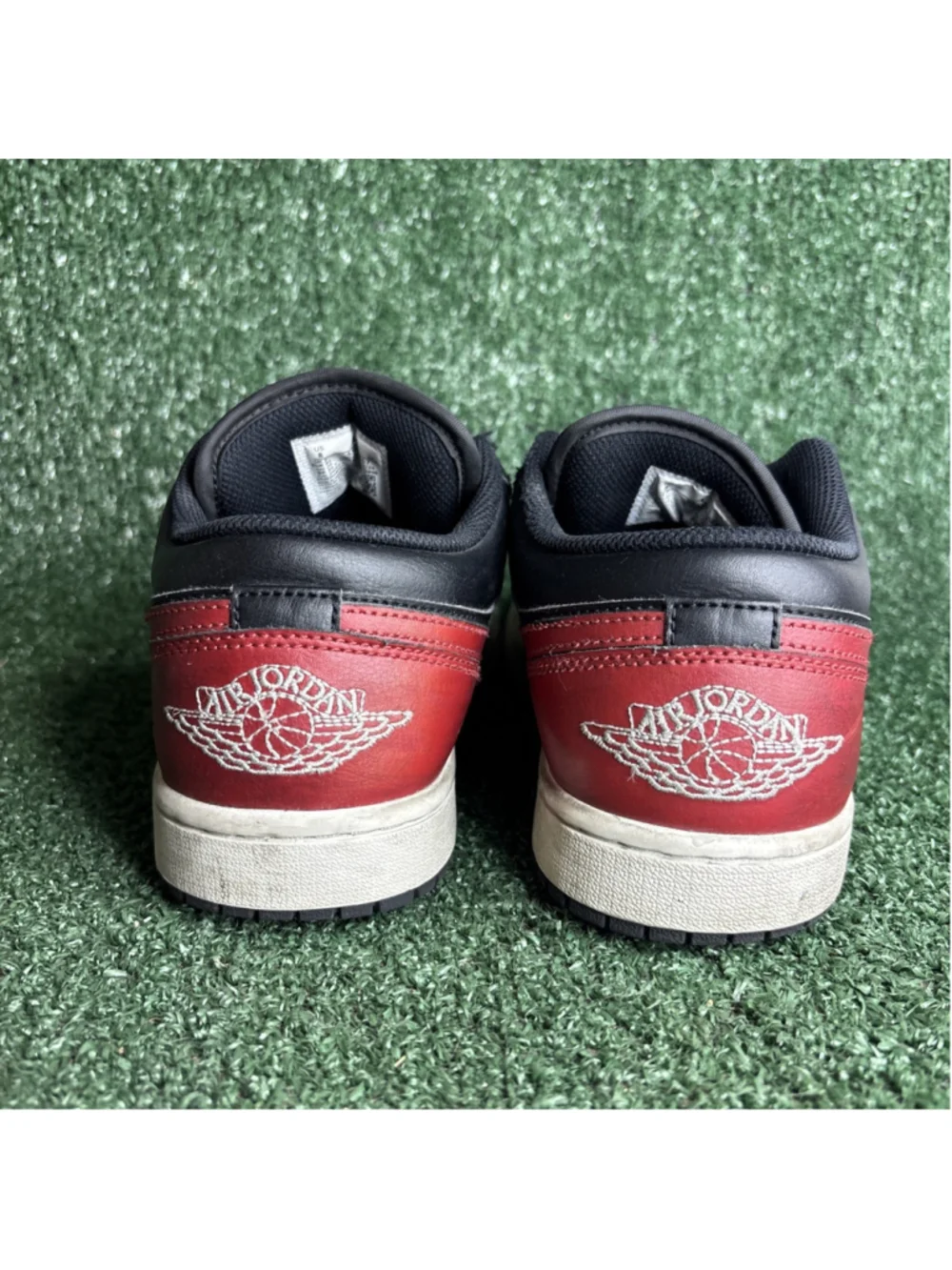 Nike‎ Air Jordan 1 Low Bred Black Red White 553558-067 Mens Size 8